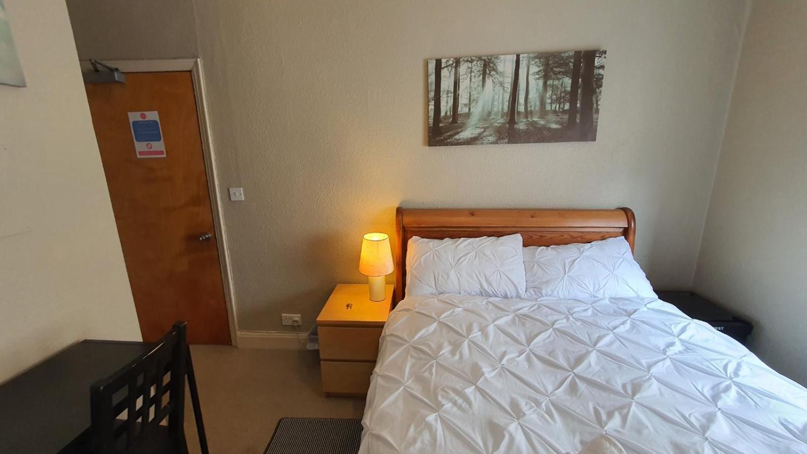 Amherst Guesthouse Редінг Екстер'єр фото